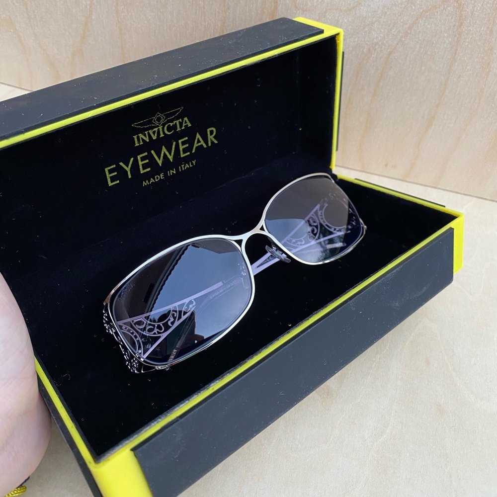 Invicta Sunglasses Y2K